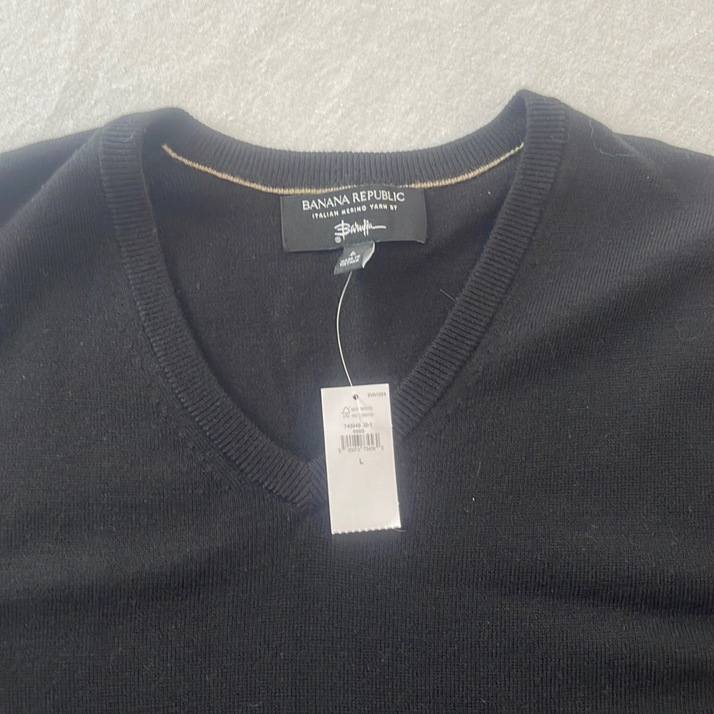 Banana Republic Italian Merino wool v-neck sweater Sz L